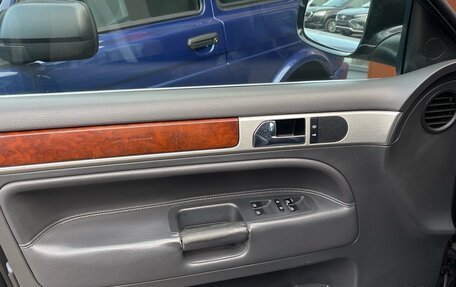 Volkswagen Touareg III, 2008 год, 850 000 рублей, 18 фотография