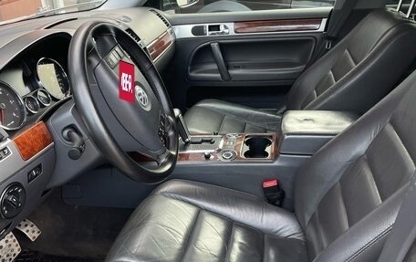 Volkswagen Touareg III, 2008 год, 850 000 рублей, 16 фотография