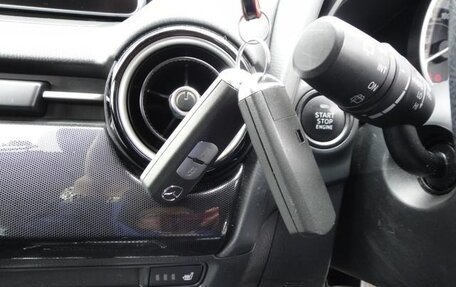 Mazda Demio IV, 2016 год, 700 000 рублей, 26 фотография