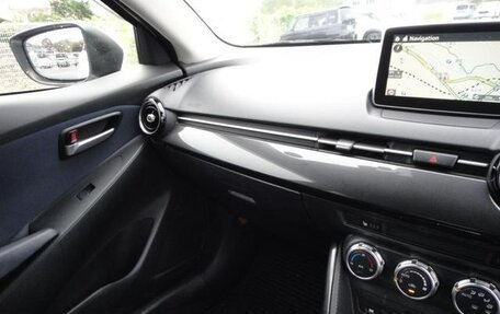 Mazda Demio IV, 2016 год, 700 000 рублей, 32 фотография