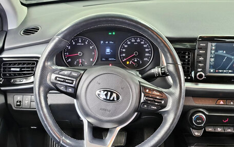 KIA Stonic, 2020 год, 1 590 000 рублей, 7 фотография