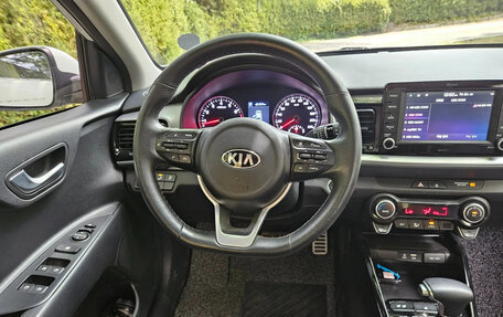 KIA Stonic, 2020 год, 1 550 000 рублей, 7 фотография