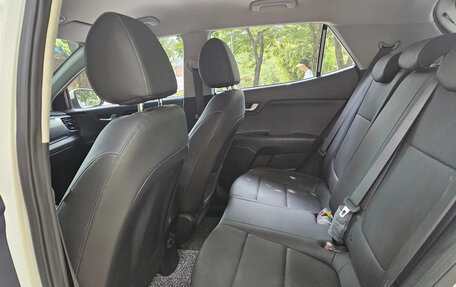 KIA Stonic, 2020 год, 1 550 000 рублей, 16 фотография