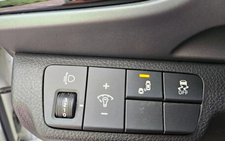 KIA Stonic, 2020 год, 1 550 000 рублей, 14 фотография