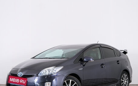 Toyota Prius, 2011 год, 949 000 рублей, 2 фотография