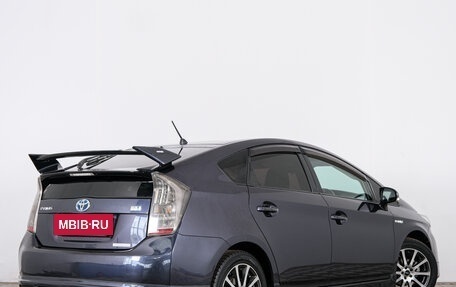 Toyota Prius, 2011 год, 949 000 рублей, 5 фотография