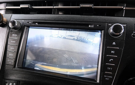 Toyota Prius, 2011 год, 949 000 рублей, 14 фотография