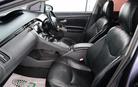 Toyota Prius, 2011 год, 949 000 рублей, 12 фотография