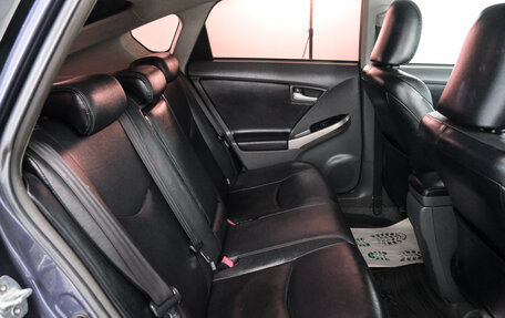 Toyota Prius, 2011 год, 949 000 рублей, 20 фотография