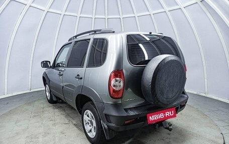 Chevrolet Niva I рестайлинг, 2019 год, 810 000 рублей, 8 фотография