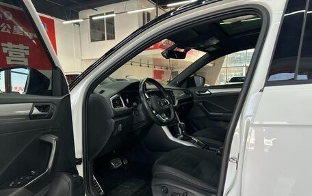 Volkswagen T-Roc I, 2022 год, 1 490 500 рублей, 7 фотография