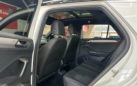 Volkswagen T-Roc I, 2022 год, 1 490 500 рублей, 11 фотография