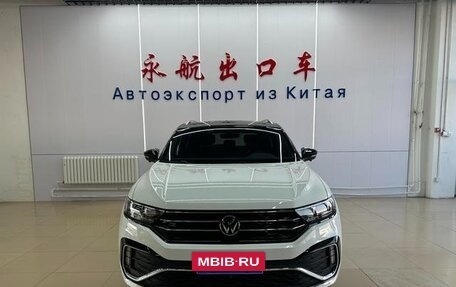 Volkswagen T-Roc I, 2022 год, 1 490 500 рублей, 2 фотография