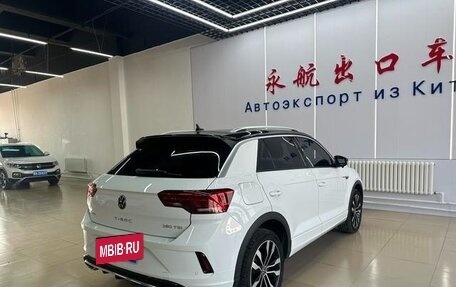 Volkswagen T-Roc I, 2022 год, 1 490 500 рублей, 4 фотография