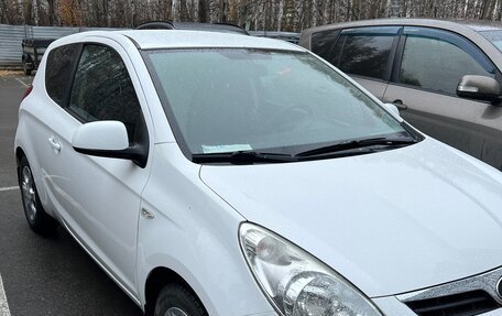 Hyundai i20 IB рестайлинг, 2010 год, 700 000 рублей, 5 фотография