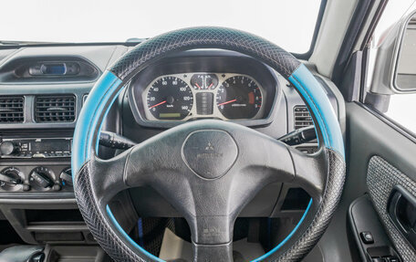 Mitsubishi Pajero Mini II, 2000 год, 389 000 рублей, 13 фотография