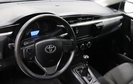 Toyota Corolla, 2014 год, 1 141 000 рублей, 7 фотография