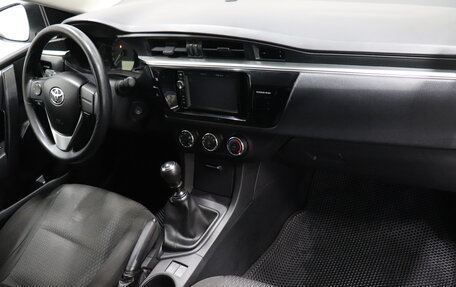 Toyota Corolla, 2014 год, 1 141 000 рублей, 5 фотография