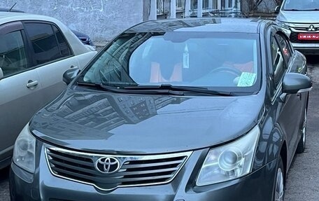 Toyota Avensis III рестайлинг, 2010 год, 1 000 000 рублей, 1 фотография