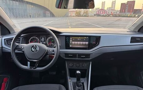 Volkswagen Polo, 2021 год, 1 216 000 рублей, 8 фотография