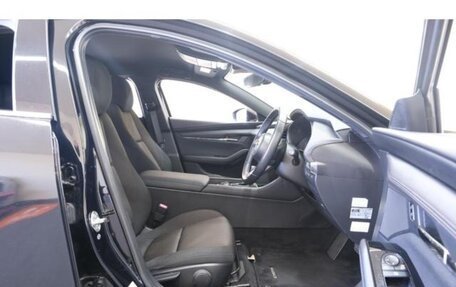 Mazda 3, 2018 год, 1 450 000 рублей, 13 фотография