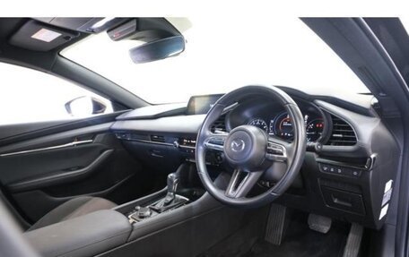 Mazda 3, 2018 год, 1 450 000 рублей, 15 фотография