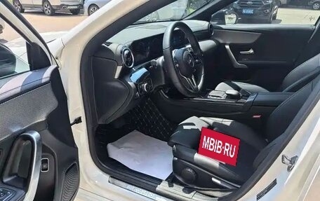 Mercedes-Benz A-Класс, 2021 год, 1 897 000 рублей, 4 фотография