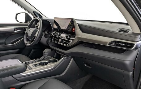 Toyota Highlander, 2025 год, 7 800 000 рублей, 9 фотография