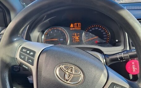 Toyota Avensis III рестайлинг, 2010 год, 1 000 000 рублей, 5 фотография