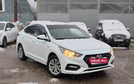 Hyundai Solaris II рестайлинг, 2017 год, 1 080 000 рублей, 9 фотография