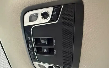 Honda Vezel, 2022 год, 1 147 000 рублей, 14 фотография