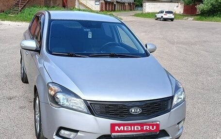 KIA cee'd I рестайлинг, 2011 год, 360 000 рублей, 1 фотография