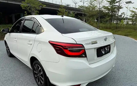 Toyota Vios III, 2022 год, 1 070 123 рублей, 6 фотография