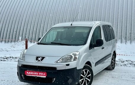 Peugeot Partner II рестайлинг 2, 2010 год, 650 000 рублей, 1 фотография