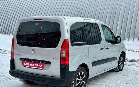 Peugeot Partner II рестайлинг 2, 2010 год, 650 000 рублей, 6 фотография