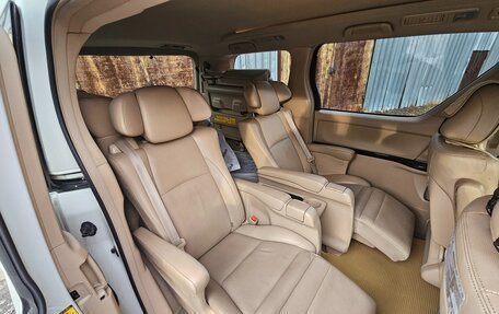 Toyota Alphard III, 2011 год, 2 850 000 рублей, 10 фотография