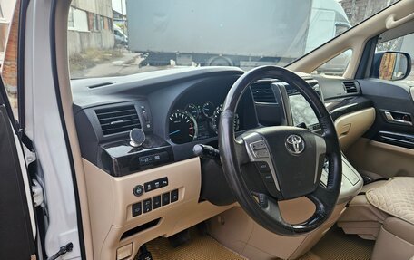 Toyota Alphard III, 2011 год, 2 850 000 рублей, 19 фотография