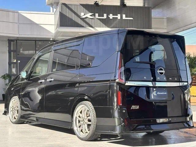 Nissan Serena V, 2022 год, 2 050 000 рублей, 3 фотография