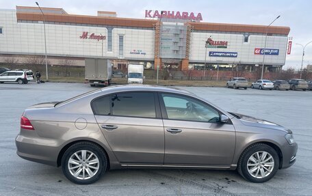 Volkswagen Passat B7, 2011 год, 950 000 рублей, 6 фотография