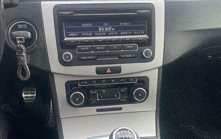 Volkswagen Passat B7, 2011 год, 950 000 рублей, 10 фотография