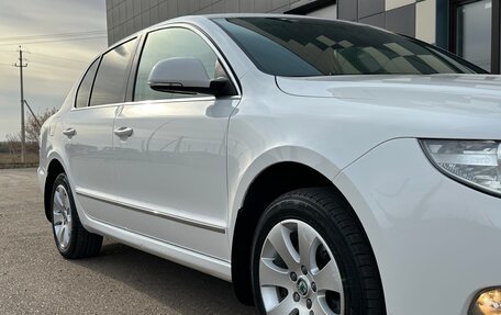 Skoda Superb III рестайлинг, 2012 год, 1 277 000 рублей, 3 фотография