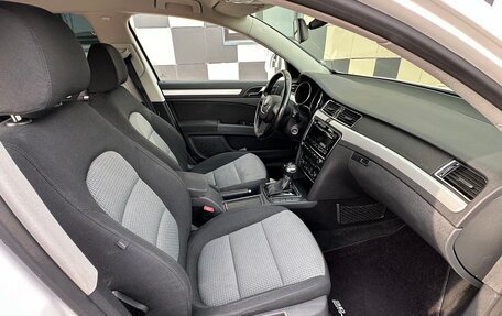 Skoda Superb III рестайлинг, 2012 год, 1 277 000 рублей, 22 фотография