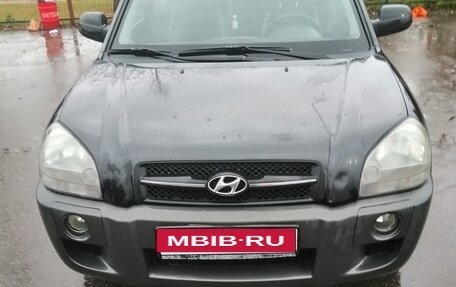 Hyundai Tucson III, 2008 год, 699 000 рублей, 1 фотография