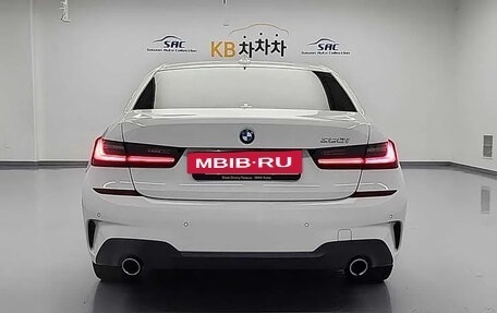 BMW 3 серия, 2021 год, 3 250 000 рублей, 2 фотография