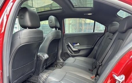 Mercedes-Benz A-Класс, 2022 год, 1 790 000 рублей, 10 фотография