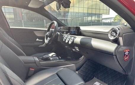 Mercedes-Benz A-Класс, 2022 год, 1 790 000 рублей, 11 фотография