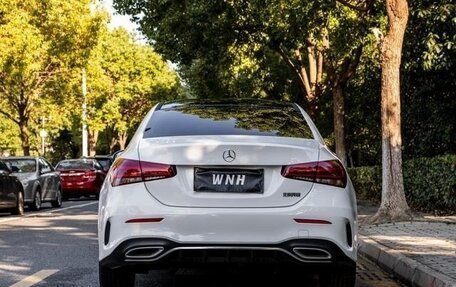 Mercedes-Benz A-Класс, 2021 год, 1 800 000 рублей, 4 фотография