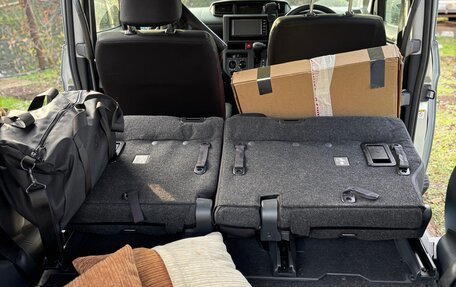 Toyota Roomy I, 2019 год, 955 000 рублей, 7 фотография