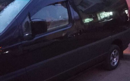 Nissan Elgrand I, 1998 год, 600 000 рублей, 3 фотография