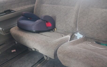 Nissan Elgrand I, 1998 год, 600 000 рублей, 13 фотография